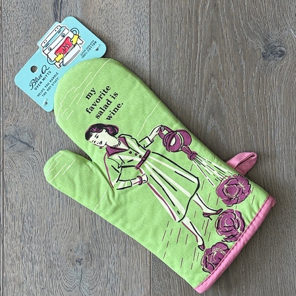 Blue Q Other - Blue Q Lime Lime Green Oven Mitt”My Favorite Salad is Wine” Contemporary Graphic